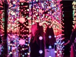 Imagem principal do artigo Dopamine Land: experiência multissensorial com cenários coloridos é o novo 'point' em São Paulo